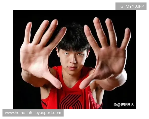 杨瀚森含泪坚持：从泪水到微笑的逆袭之路